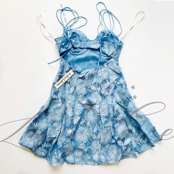 FOR LOVE & LEMONS Kate Mini Floral Dress in Blue NWT - Picture 8 of 10